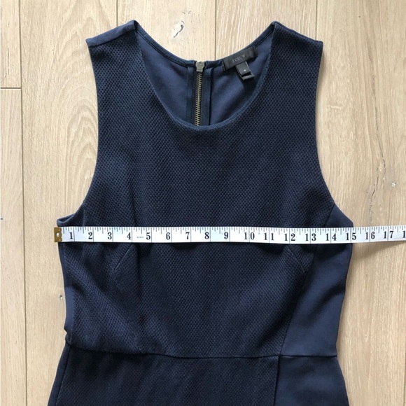 J. Crew Textured Wrap Mini Dress in Navy Size 4 - Picture 4 of 10